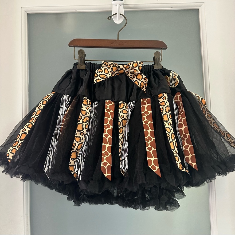 Disney “WILD” Tutu Skirt w Animal Print & built in shorts